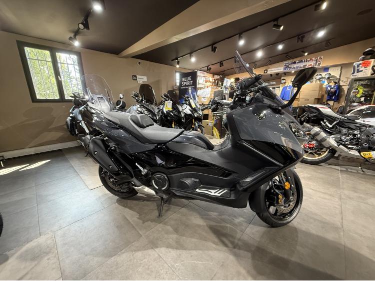 YAMAHA XP T-MAX 560 TECH MAX