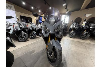 YAMAHA XP T-MAX 560 TECH MAX