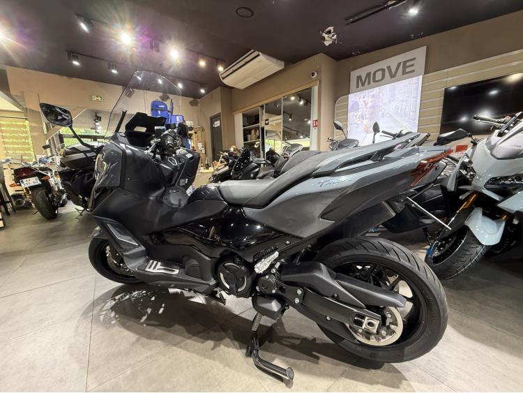 YAMAHA XP T-MAX 560 TECH MAX