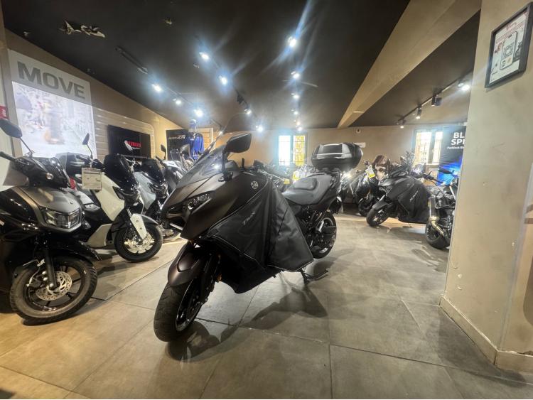 YAMAHA XP T-MAX 560 TECH MAX