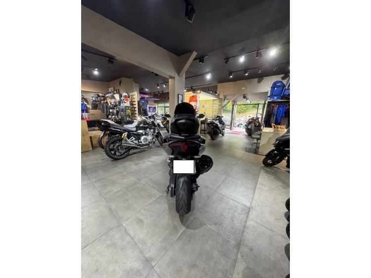 YAMAHA XP T-MAX 560 TECH MAX