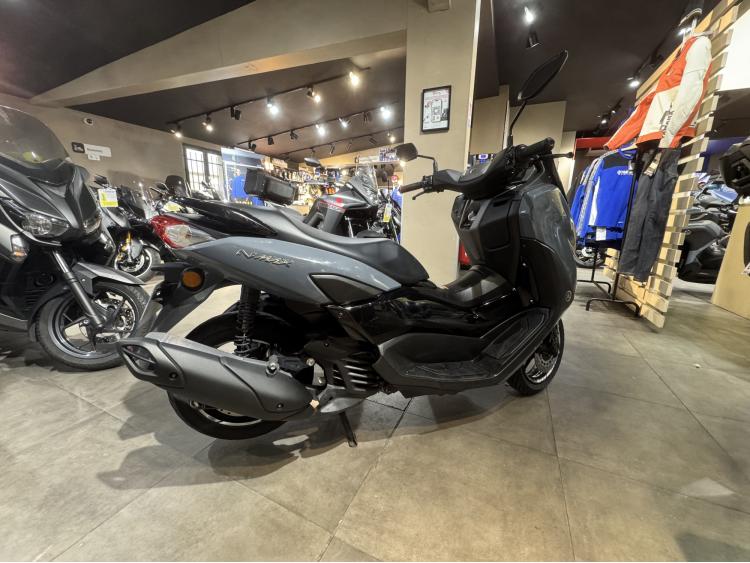 YAMAHA NMAX 125
