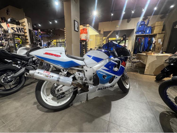 SUZUKI GSX-R 750 SRAD