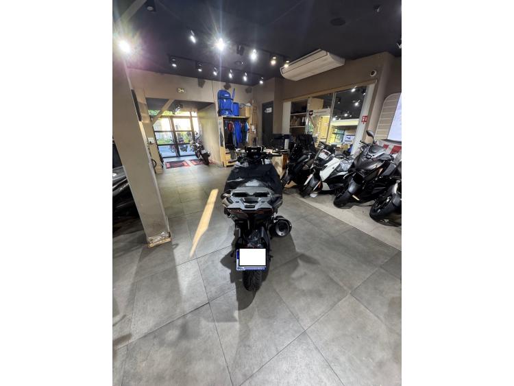 YAMAHA XP T-MAX 560 TECH MAX KAMO