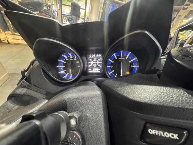 YAMAHA XP T-MAX 560 TECH MAX