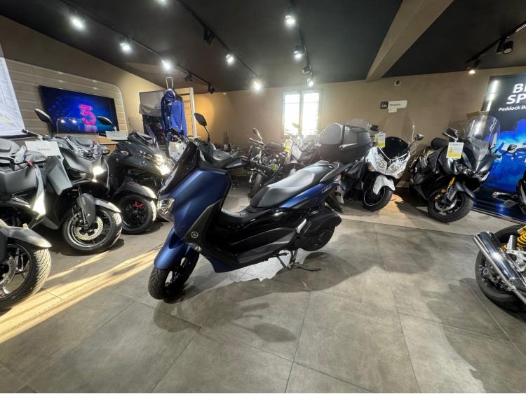 YAMAHA NMAX 125
