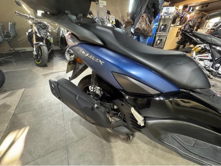 YAMAHA NMAX 125